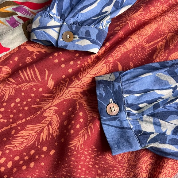 Soft Surroundings Hermosa Long Sleeve Button Floral Island Print Tunic Top Large - Picture 9 of 11